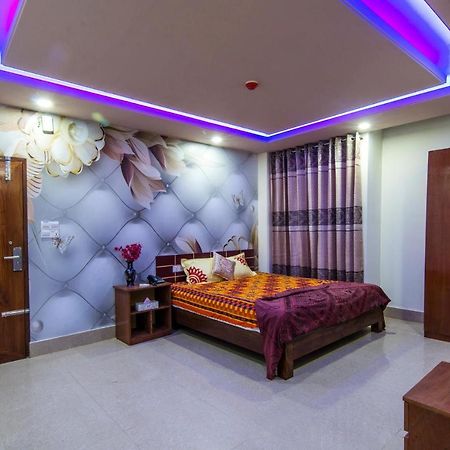 Hotel Pushpo Bilash Khulna Екстериор снимка
